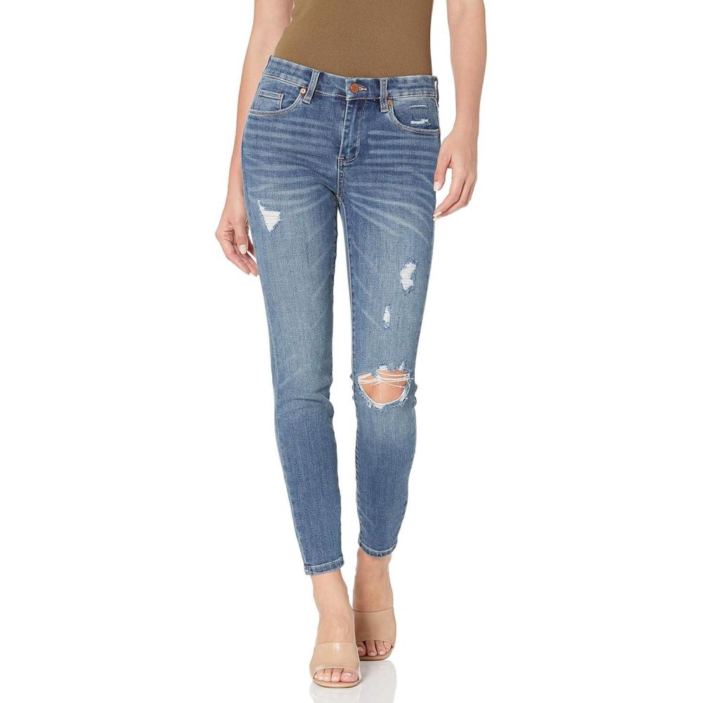imageBLANKNYC Womens Madison JeansCulture Shock