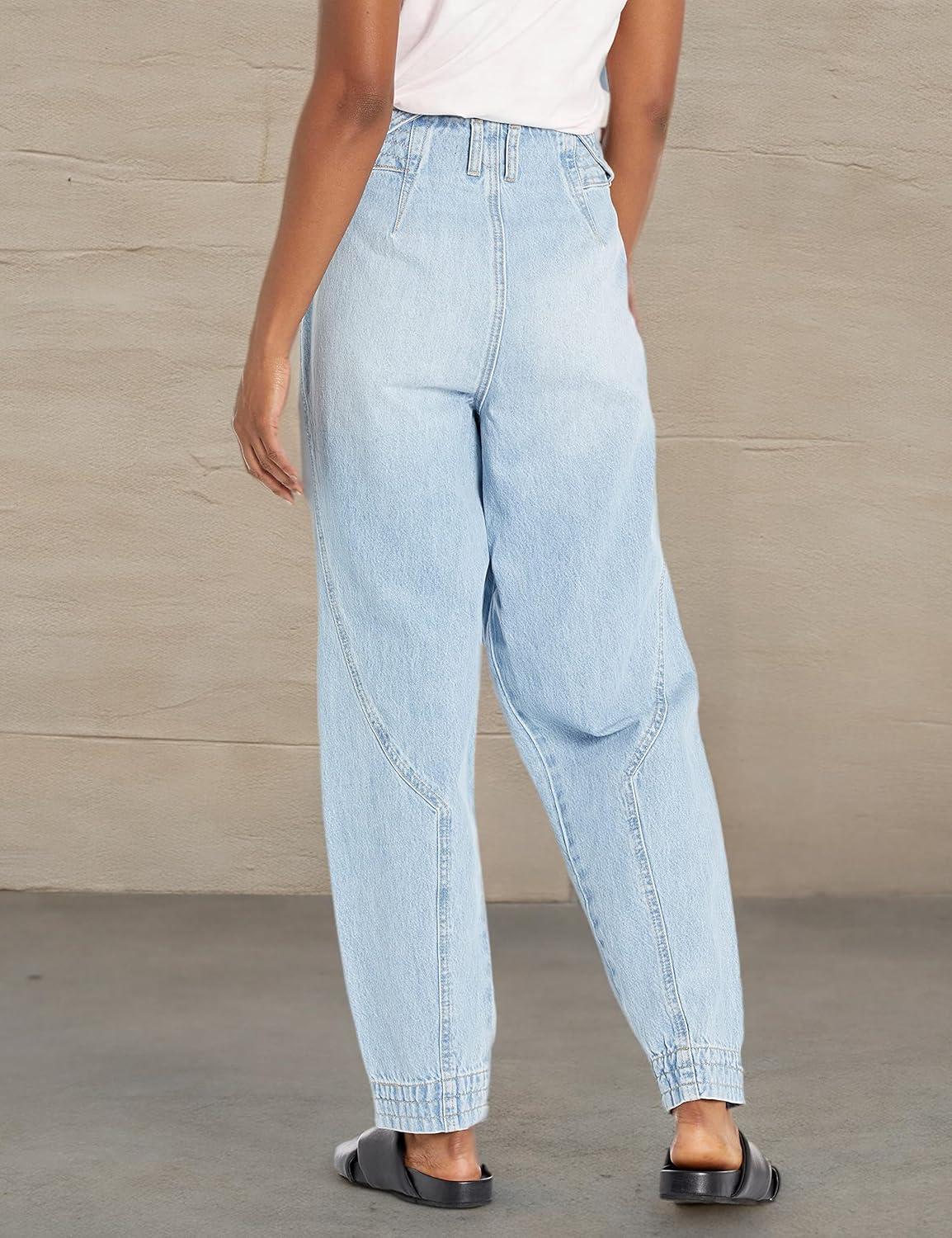 image:imageBLANKNYC Womens Pleat Detail Denim PantBlue