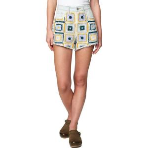 [BLANKNYC] Women’s Luxury Clothing Light Wash Denim Crochet Detail Cut Off Short, Comfortable & Stylish(Miles Away)
